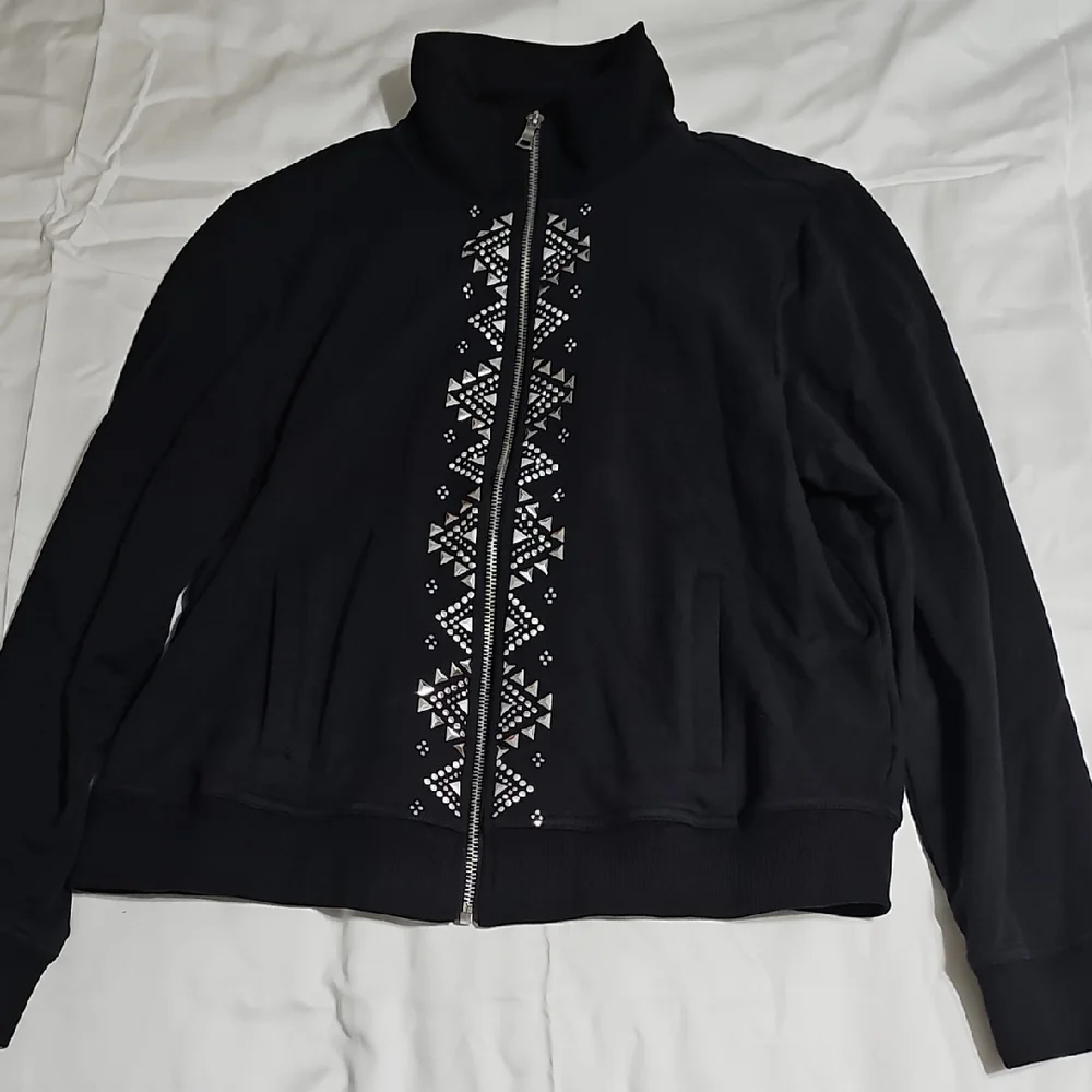 174 Ruby Rd. Black Active Jacket with 3D Geometric Accents